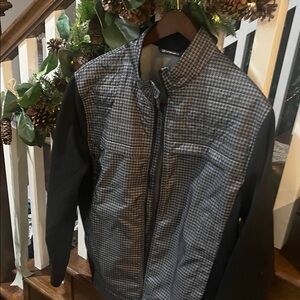 Cutter and Buck Men's Black and Gray Jacket